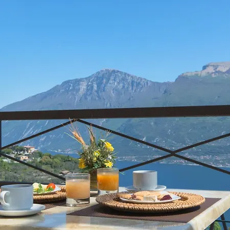 Hotell Village Lucia Tremosine