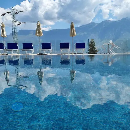 Village Lucia Hotel