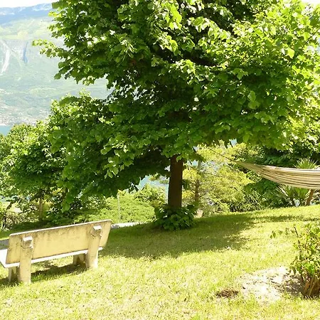 Отель Village Lucia Tremosine