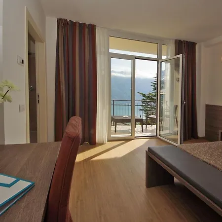 Village Lucia 3* Tremosine