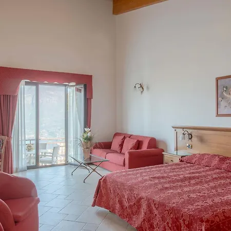 Village Lucia Hotel Tremosine